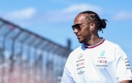 开云体育官方app-汉密尔顿续约两年 誓与梅赛德斯不夺冠不罢休